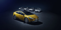 PRIUS 5Gen Packshot 2 16X9